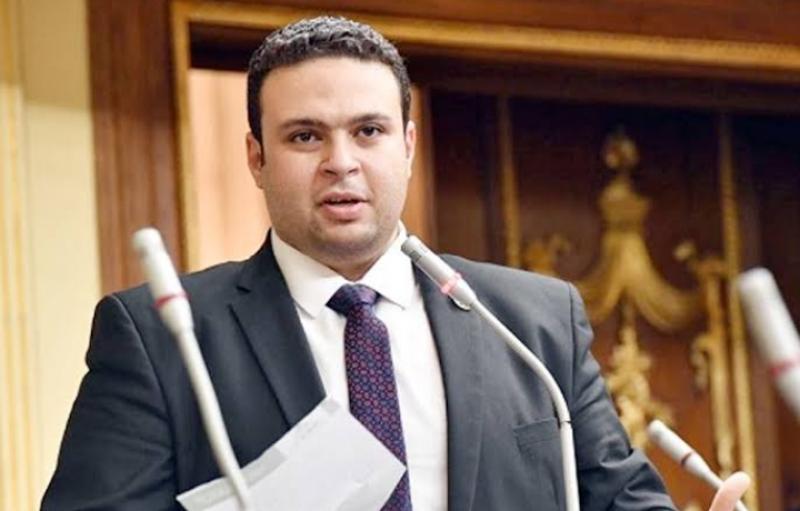 النائب عبد المنعم إمام