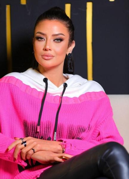 «لما تبدأ السنة ببلوكات وأنت سعيد».. رضوى الشربيني توجه رسالة غامضة