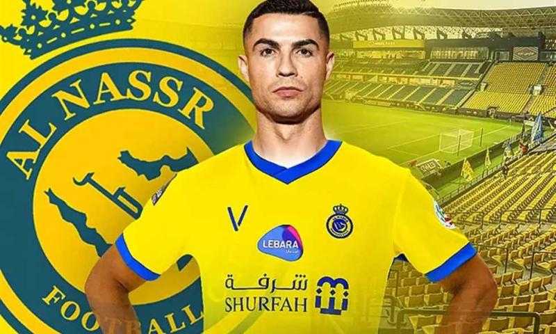 نجم النصر يحتفل بتواجد رونالدو مع الفريق السعودي