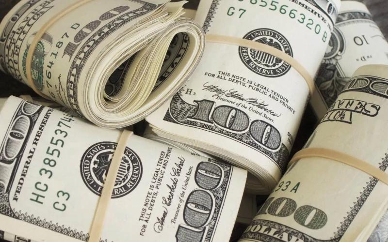 قفزة جنونية واستقرار مؤقت .. اعرف سعر الدولار اليوم خلال ختام التعاملات