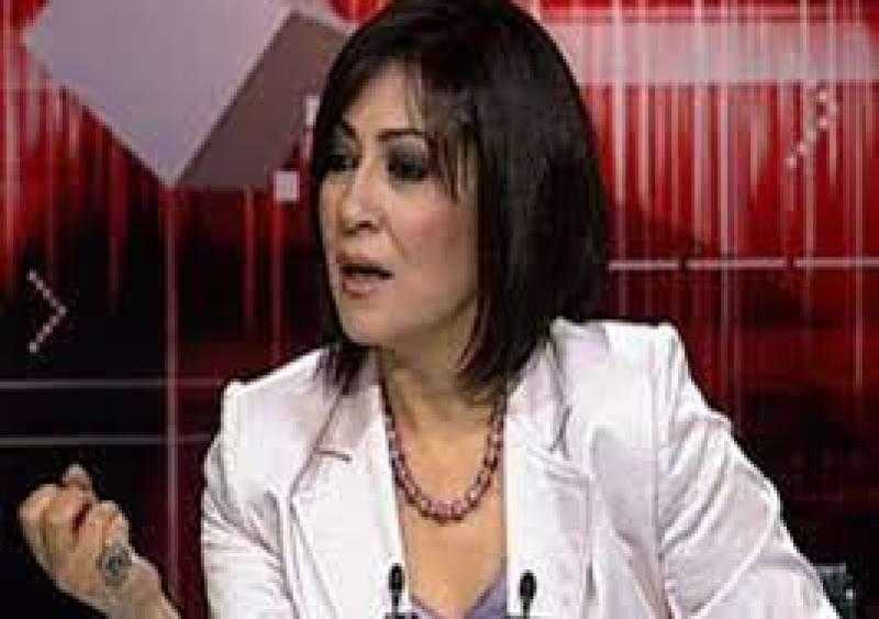 عزة مصطفى توجه رسالة عاجلة لأسر المدمنين.. فيديو