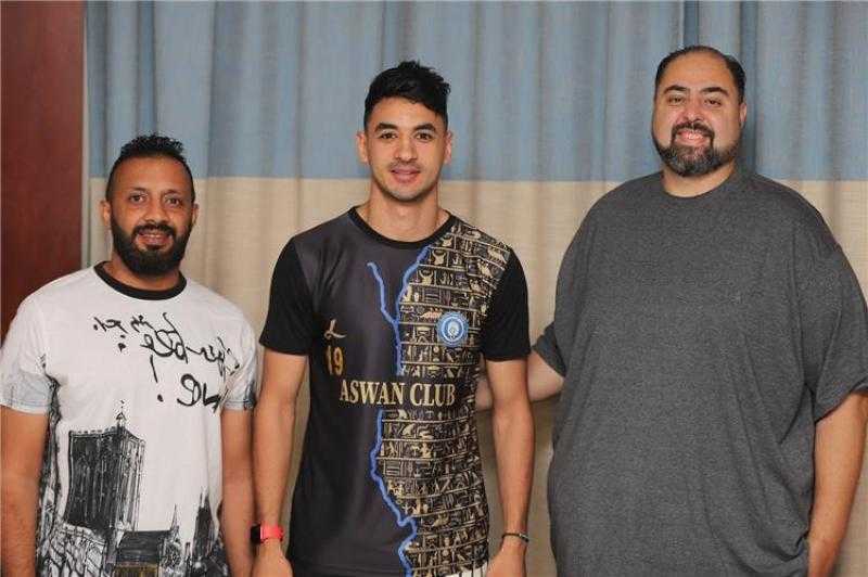 زكي: لم تتم مساعدتي في الأهلي.. ومدرب المنتخب طالبني بالرحيل