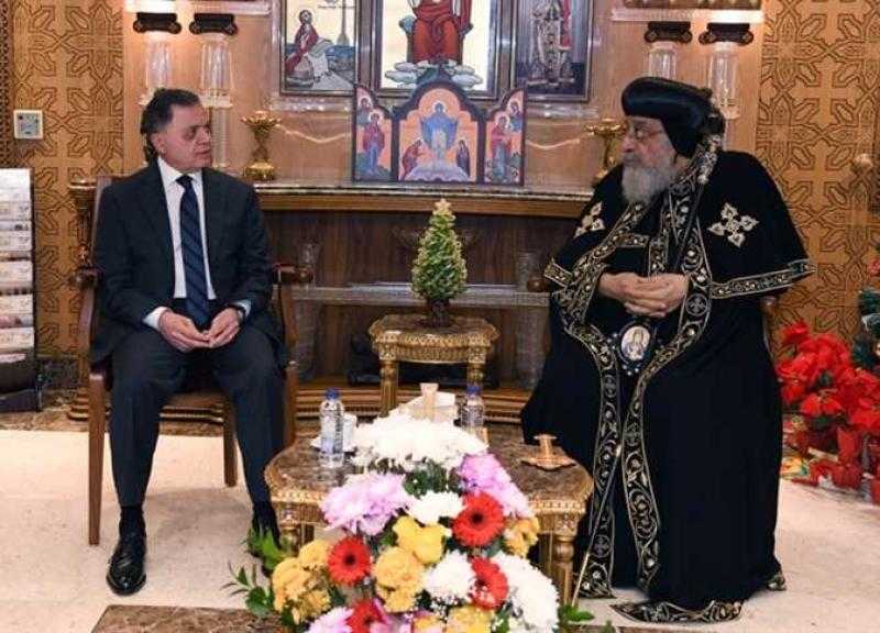وزير الداخلية يهنئ البابا تواضروس الثاني بعيد الميلاد ويشيد بدور الكنيسة في نشر قيم التسامح