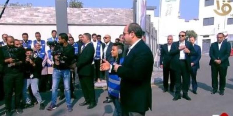 الرئيس السيسي في افتتاح مشروعات قرية أم دومة بمحافظة سوهاج