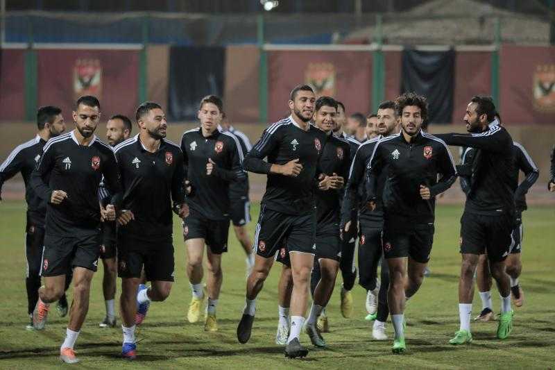 انتظام حمدي فتحي في التدريبات الجماعية