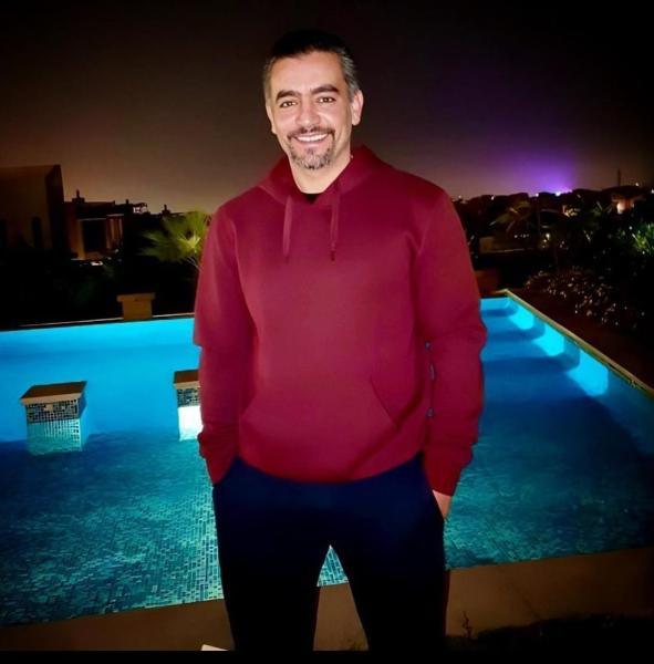 هاني سلامة يخطف قلوب متابعيه بأحدث ظهور له