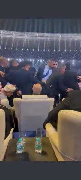اشتباكات بين كبار الشخصيات في افتتاح كأس الخليج