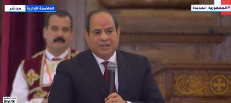 أول رد من السيسي على شائعة بيع قناة السويس