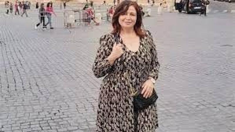 أزهري يهاجم إلهام شاهين بعد تصريحها بزواجها من شخص غير ديانتها: «حرام ويعتبر زنا»