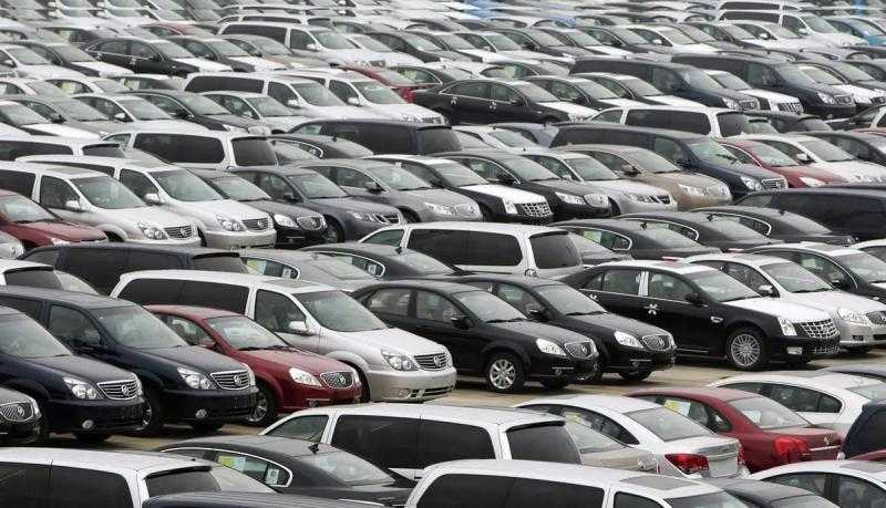 سوق المنطقة الحرة بالعين السخنة.. واجهة مصر العالمية لتجارة السيارات