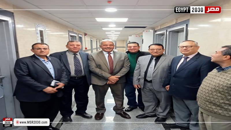 الدكتور محمود صديق خلال جولته