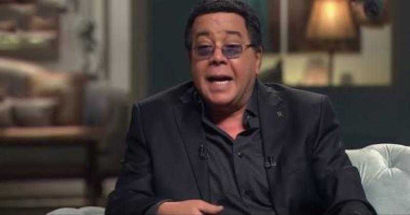 أحمد آدم: مراتي قفشتني وأنا بخونها وقالتلي مش هكمل معاك