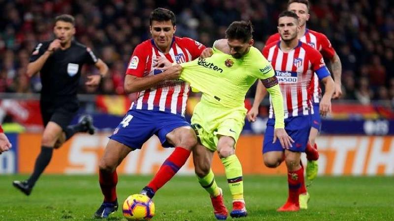 أتليتكو مدريد وبرشلونة