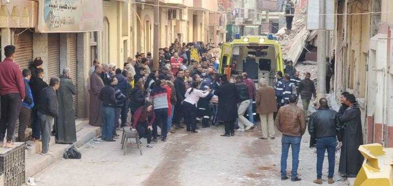 محافظ أسيوط يكلف السكرتير العام والمساعد بالتواجد في موقع المنزل المنهار