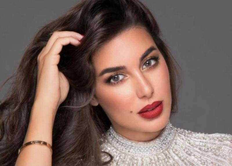 سعر صادم لساعة يد ياسمين صبري.. لن تصدق