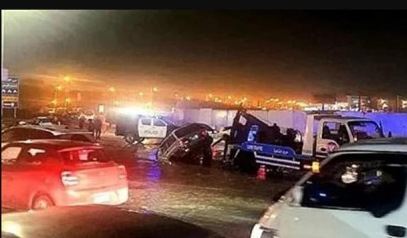 الداخلية تكشف تفاصيل سقوط سيارة بحفرة في منطقة التجمع الأول