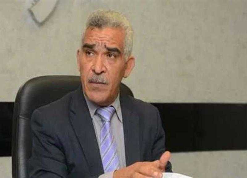 نقيب المأذونين: 120 ألف عقد قران بعد شائعة الرسوم.. 70% منها ستنتهي بالطلاق