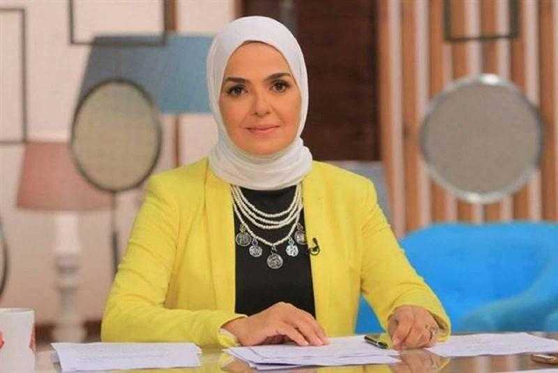منى عبد الغني للسيدات: «متعزميش صاحبتك وجوزك في البيت.. فوقي»