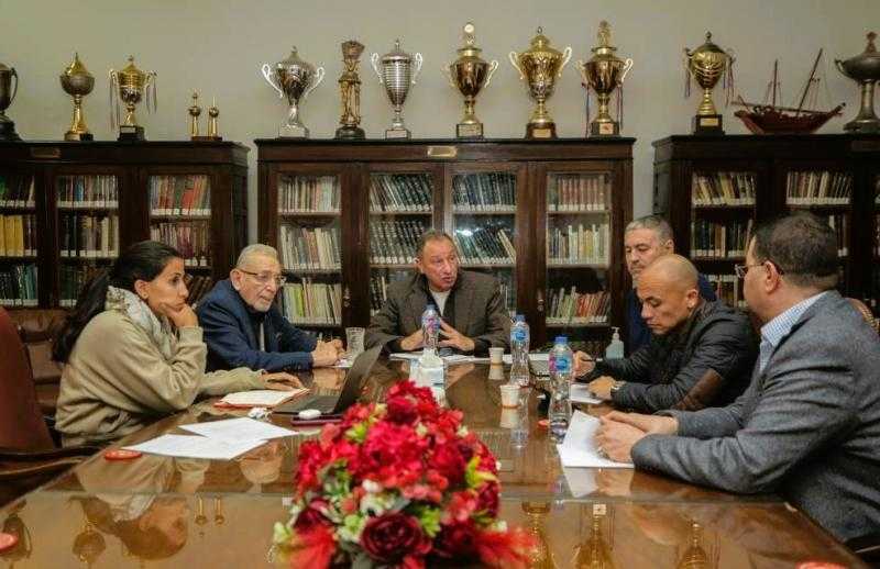 تفاصيل جلسة الخطيب مع شركة الكرة قبل كأس العالم للأندية