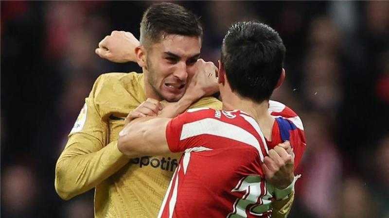 «خناقة شوارع».. عقوبة نارية على ثنائي برشلونة وأتلتيكو مدريد