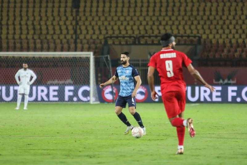 طرد عبد الله السعيد.. بيراميدز يتعادل مع فيوتشر في الدوري المصري