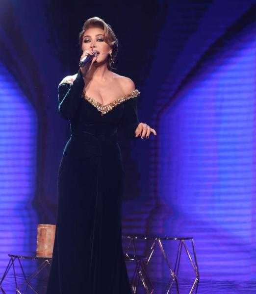 بإطلالة سوداء.. نوال الزغبي تشوق جمهورها لحلقة «سبيسيال»