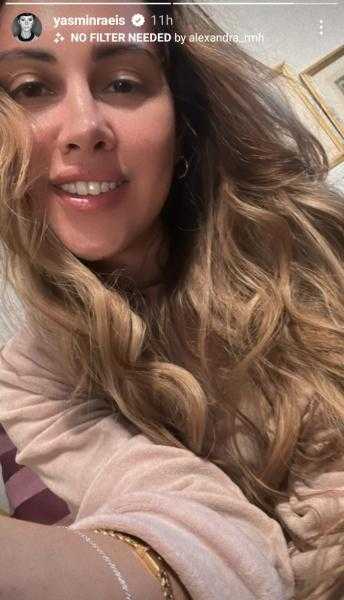 إطلالة طبيعية للفنانة ياسمين رئيس