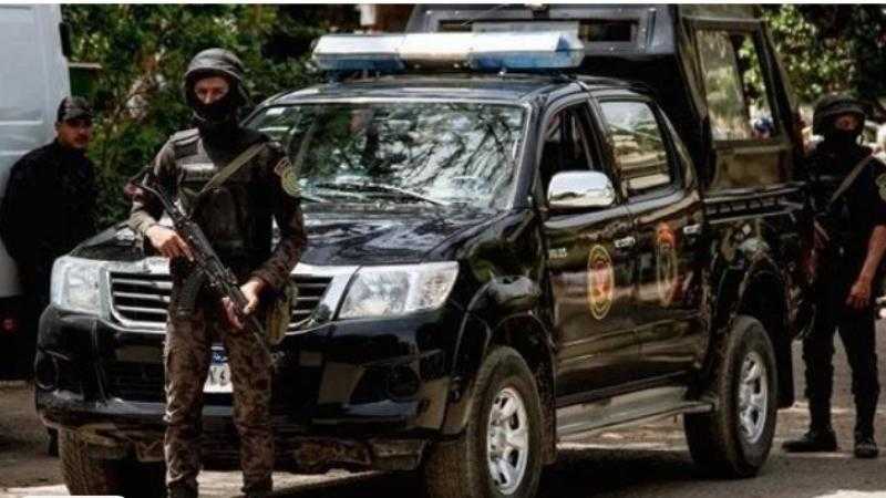 ضبط متهمين بحوزتهما كمية لمخدر الهيدرو ومبلغ مالي