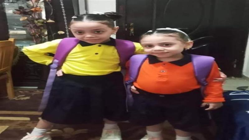 الطفلتين سجدة وإيمان