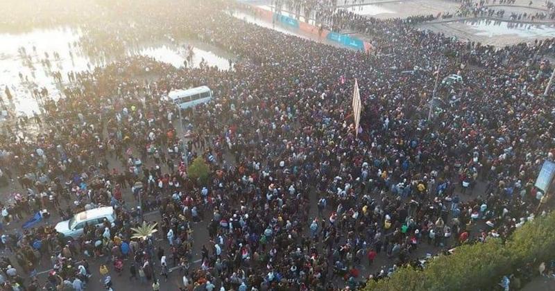 تدافع الجماهير العراقية