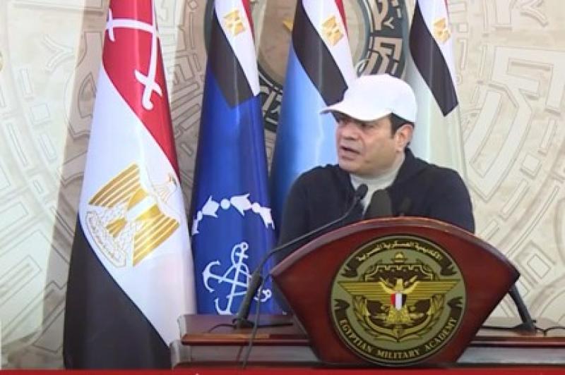 السيسي: الجيش يوزع 3 ملايين كرتونة غذائية حتى شهر رمضان