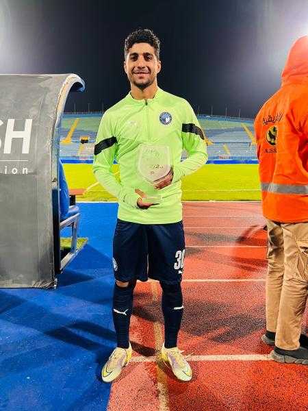 إبراهيم عادل رجل مباراة بيراميدز وفاركو