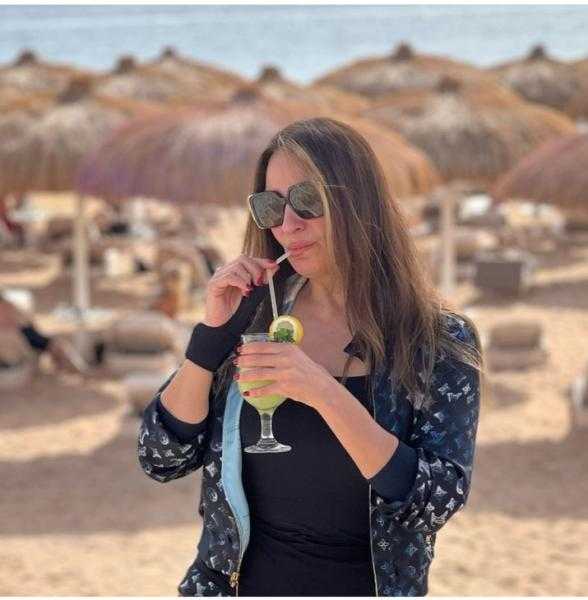 نيرمين الفقي بإطلالة ناعمة في أحدث ظهور