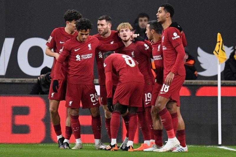 محمد صلاح يقود تشكيل ليفربول أمام ولفرهامبتون في الدوري الإنجليزي