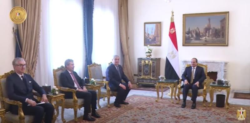 السيسي يستقبل وزير الخارجية الإيطالي بقصر الاتحادية.. «فيديو»