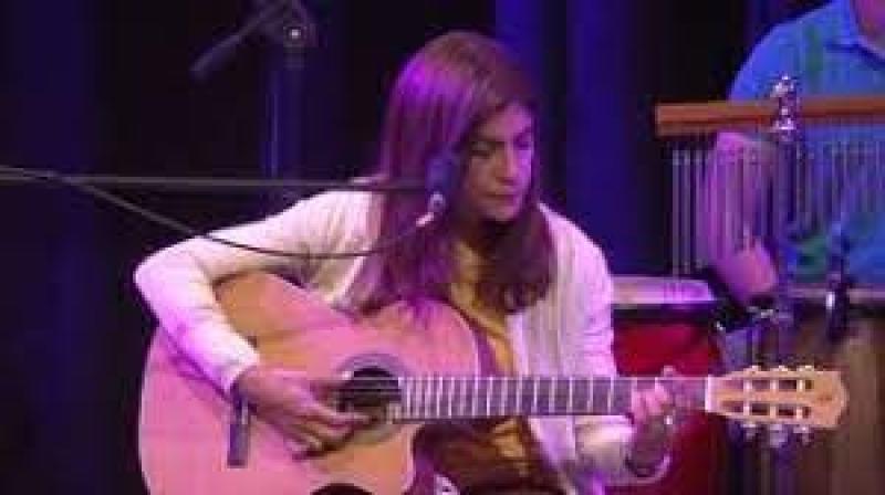 بعد صراع مع السرطان.. وفاة المطربة وعازفة الجيتار رانيا شعلان