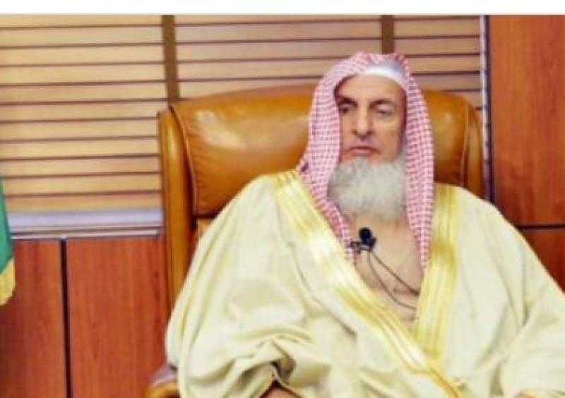 تعليق صادم من مفتي السعودية على إحراق المصحف في السويد