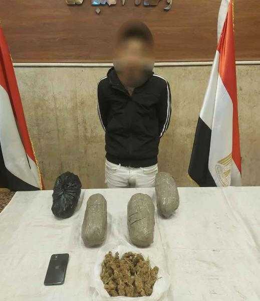 حبس متهم بترويج الهيروين في مدينة بدر 4 أيام