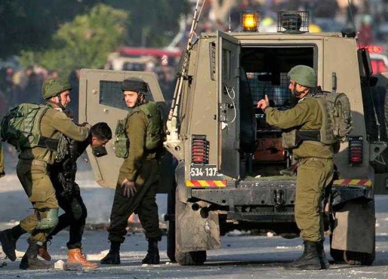 جيش الاحتلال الإسرائيلي يعترف بقتل مواطن فلسطيني دون أن يشكل خطرًا