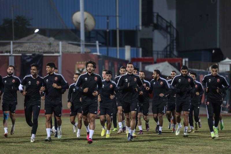 الأهلي يختتم استعداداته لمباراة البنك