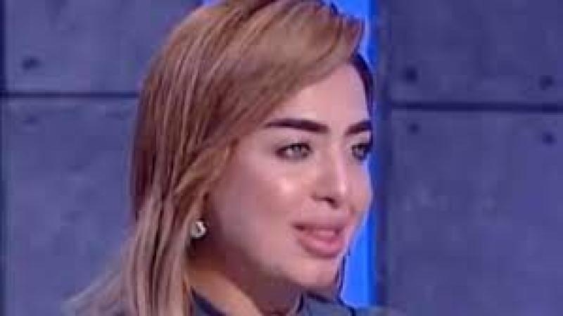 منى العمدة تعتذر للجمهور وتكشف سبب تحدثها بصوت ناعم
