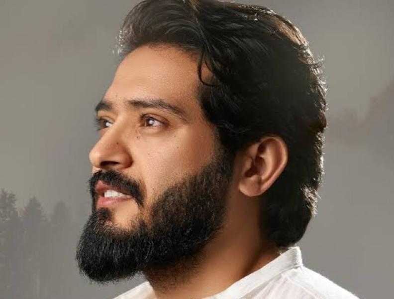 أحمد زعيم تريند يوتيوب بـ«عشان أرضيك» و«يا عراف»