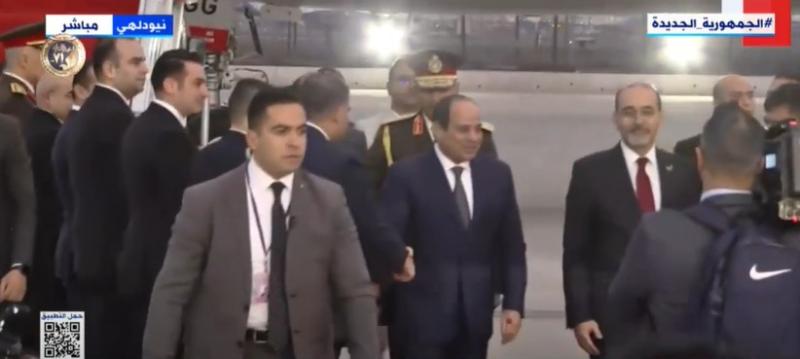 شاهد.. استقبال حافل للسيسي لدى وصوله الهند «فيديو»