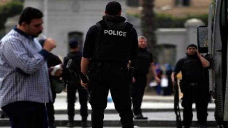 «عصابة الكمين».. رجال شرطة مزيفون يسرقون مليون جنيه ومصوغات ذهبية بالفيوم
