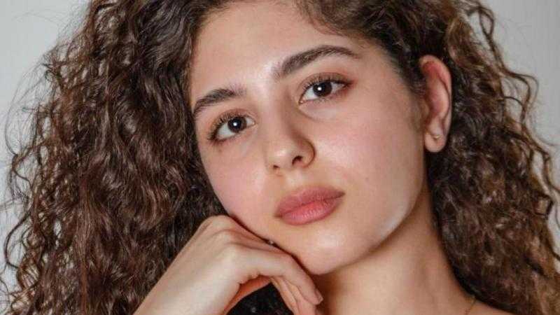 مايان السيد تتعرض لهجوم الجمهور بعد صورة جريئة لها في «البانيو»