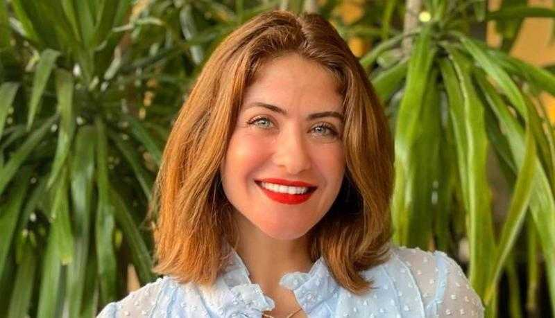 «بملابس صيفية».. هيدي كرم تتألق في أحدث ظهور