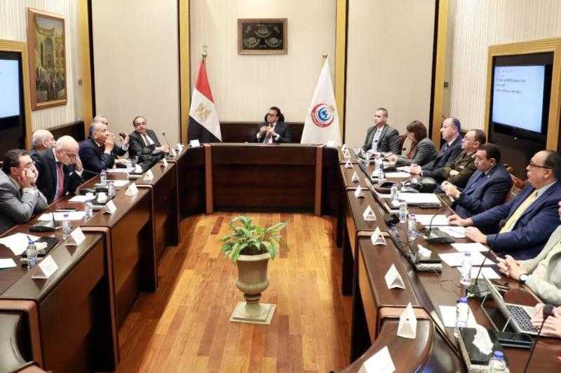 «عميد طب أسنان الأزهر» يشارك في اجتماع اللجنة الاستشارية العليا بالصحة