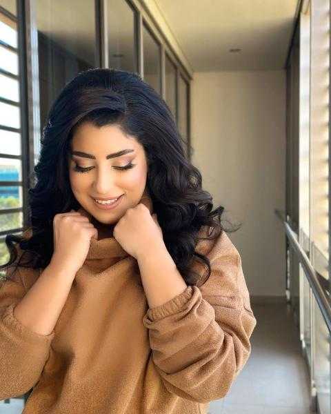 بمكياج جريء .. أيتن عامر تخطف قلوب جمهورها في أحدث ظهور لها