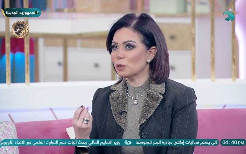 لماذا تردد بعض البنات لفظ ”يا اسطى” ومصطلحات غريبة؟.. خبيرة إتيكيت توضح السبب