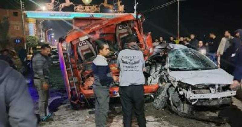 مصرع ثلاثة طلاب بكلية الطب في حادث تصادم مروع بالشرقية | صور